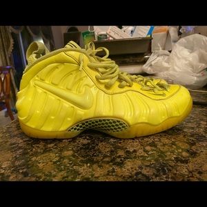 Nike foamposite pro volt